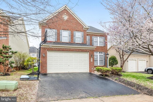 Building Photo - 8416 Churchside Dr