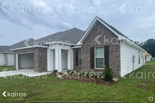 Building Photo - 106 Rainfall Ln