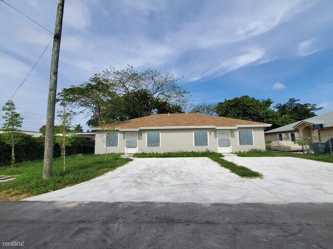 Building Photo - 4 br, 2 bath House - 15727 NW 39th Ct
