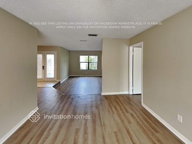Foto del edificio - 4602 Brownwood Ct