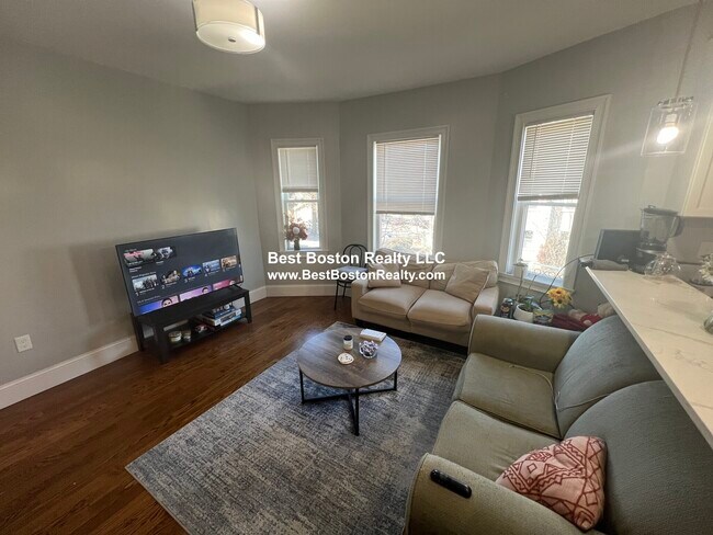 Foto del edificio - 337 Highland Ave