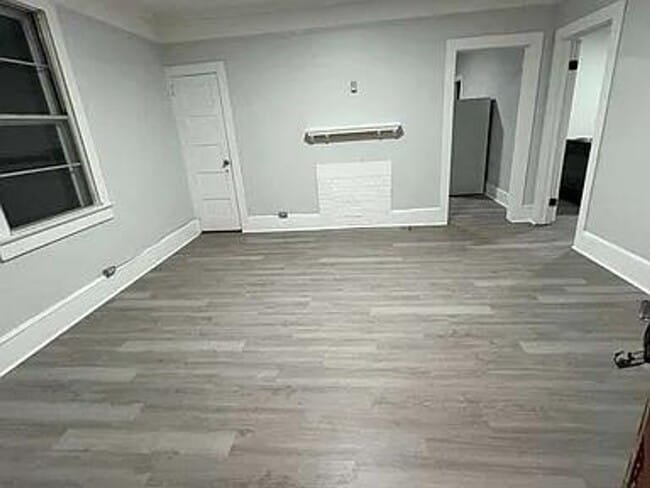 Building Photo - Renovated 3BR Home with Modern Floors & Fresh Interiors