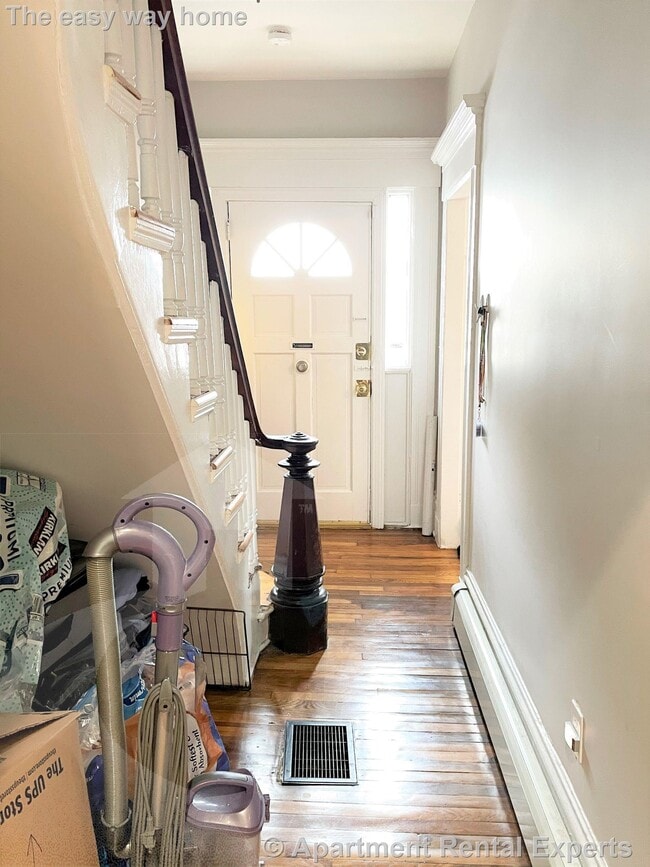 Building Photo - 2 Worcester St