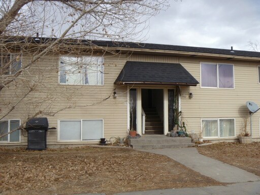 Primary Photo - 182 Adams St