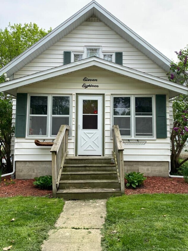 Primary Photo - 1118 W 8th St