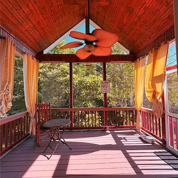 Building Photo - Lease to Own