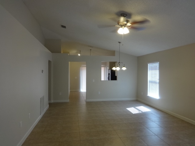 Foto del edificio - 10541 Rocking A Run