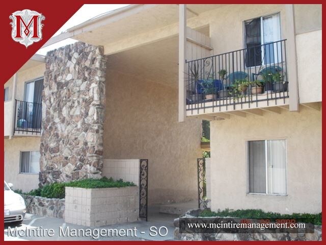 Foto del edificio - 7348-7350 Florence Ave