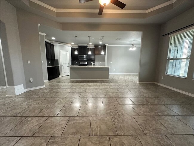 Foto del edificio - 1015 Santa Catalina St