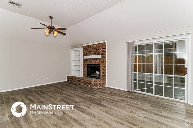 Building Photo - 8113 Greer Way