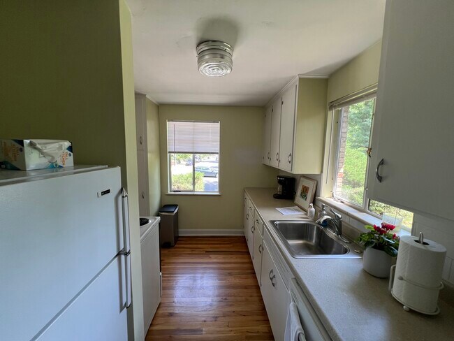 Foto del edificio - 3738 E 6th Ave