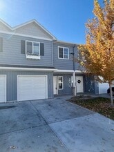 Building Photo - 2865 Murwood