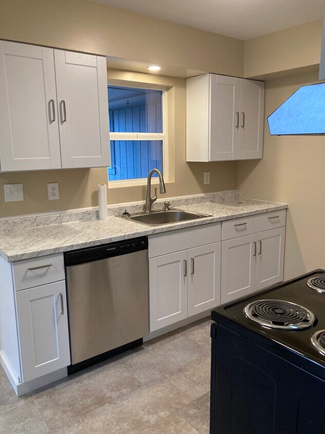 Foto principal - 515 W 16th St