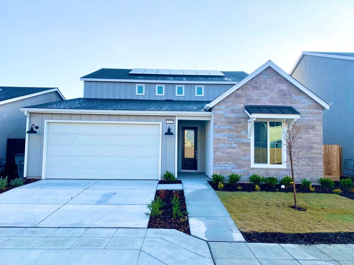 Foto principal - 2335 S Shirley Ave