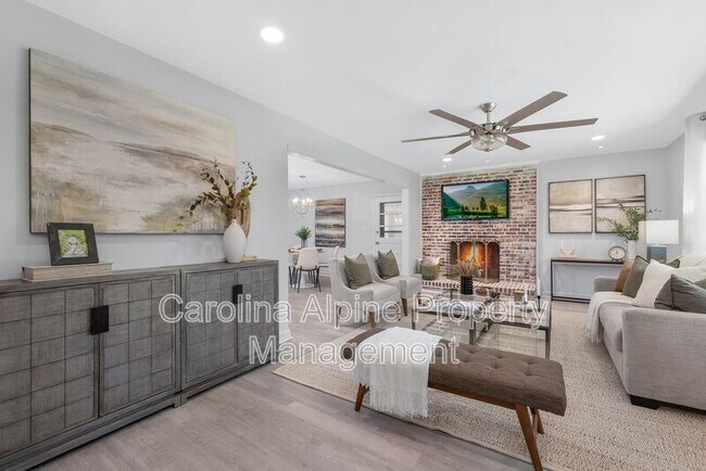 Foto del edificio - 4420 Chebar Dr