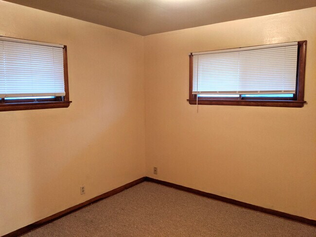 Foto del edificio - 5651 N 60th St