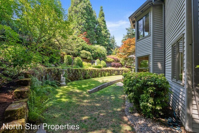 Foto del edificio - 4 br, 3.5 bath House - 1178 Tyndall Ct