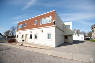 Building Photo - 67 Thames St