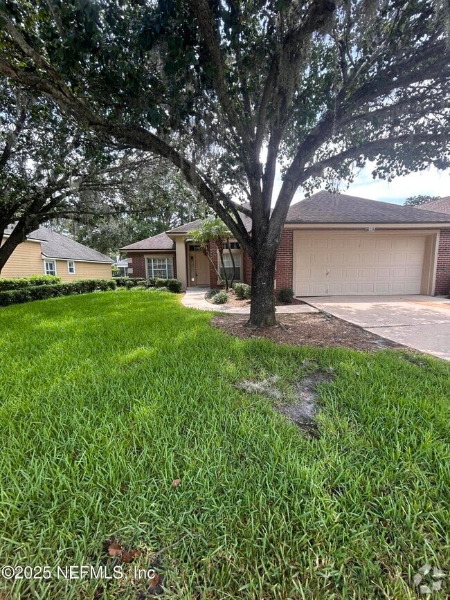 Building Photo - 2307 Keaton Chase Dr