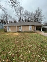 Building Photo - 3899 Kerwin Dr
