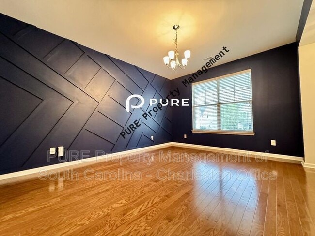Building Photo - 154 Hickory Ridge Way