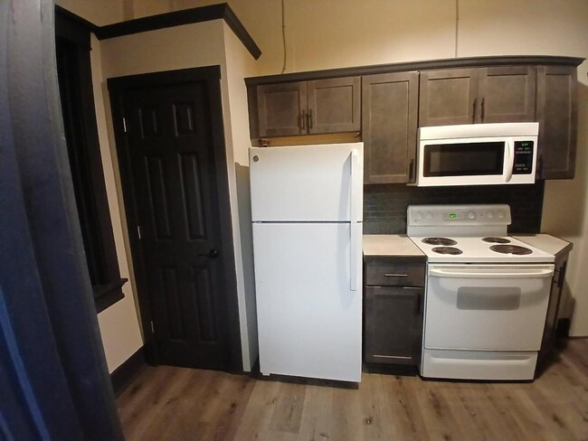 Foto del edificio - 1818 4th St