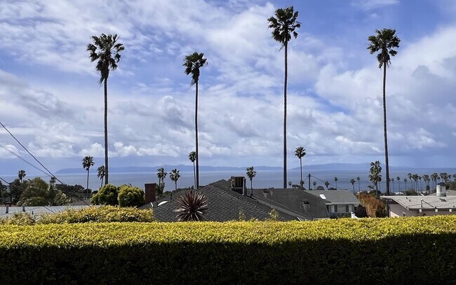 Foto del edificio - SFR for Lease in Upper South Shores | 4Bed...