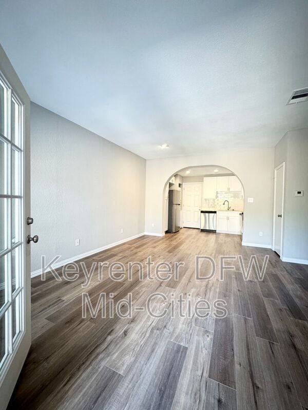Foto del edificio - 13219 Emily Rd