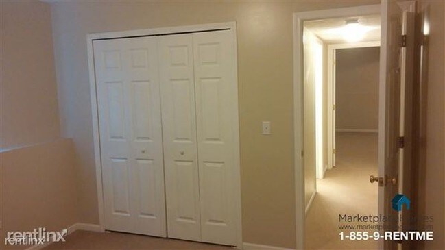 Building Photo - 2937 Wingate Dr SE