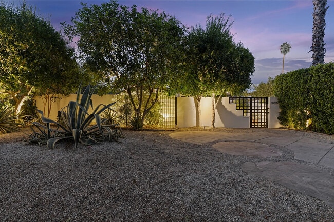 Building Photo - 18015 Santa Rita St