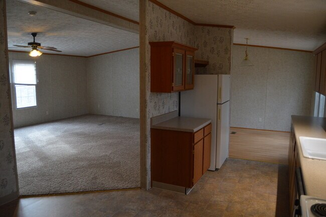 Foto del edificio - Available Now!