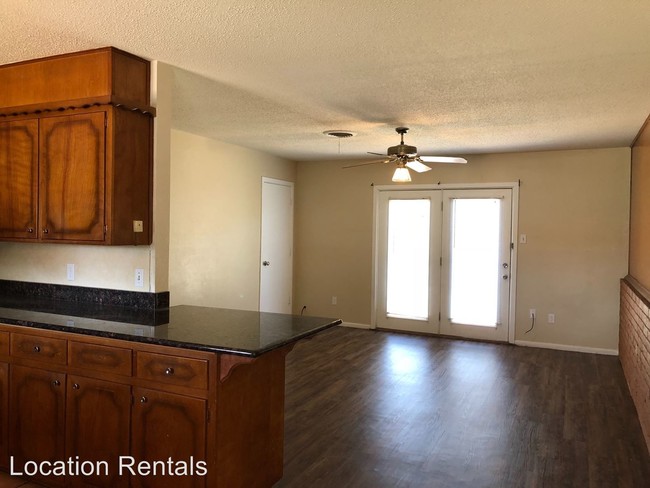 Building Photo - 3 br, 1 bath House - 5412 48th Street