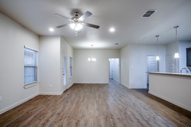 Building Photo - Beautiful Like-New Townhome Located South of Town Near Cooper Elementary