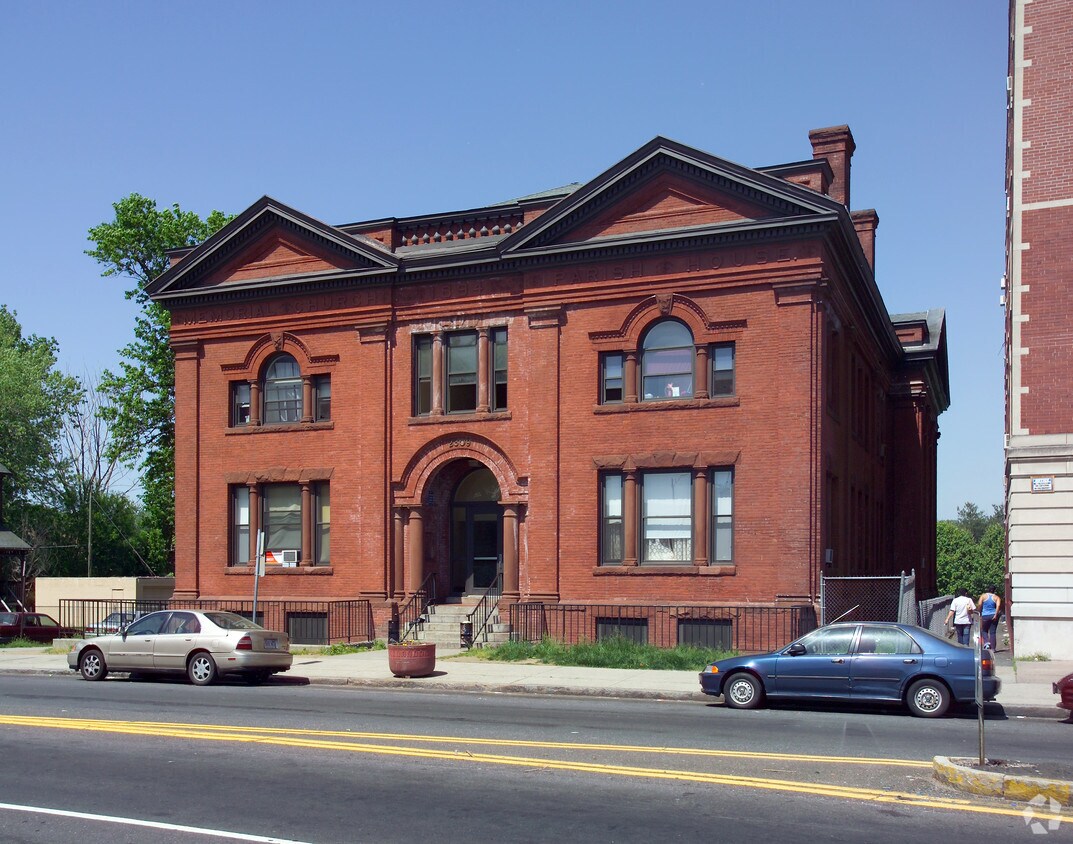 Foto del edificio - Memorial Parish House
