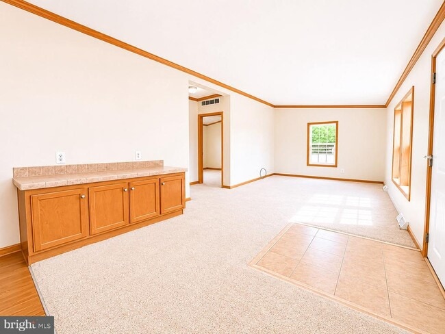 Building Photo - 3073 Table Rock Rd