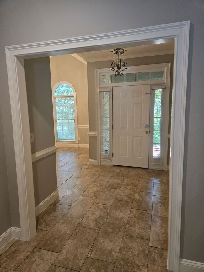 Building Photo - FOR RENT in HARRIS COUNTY with SWIMMING POOL! Available July 1st