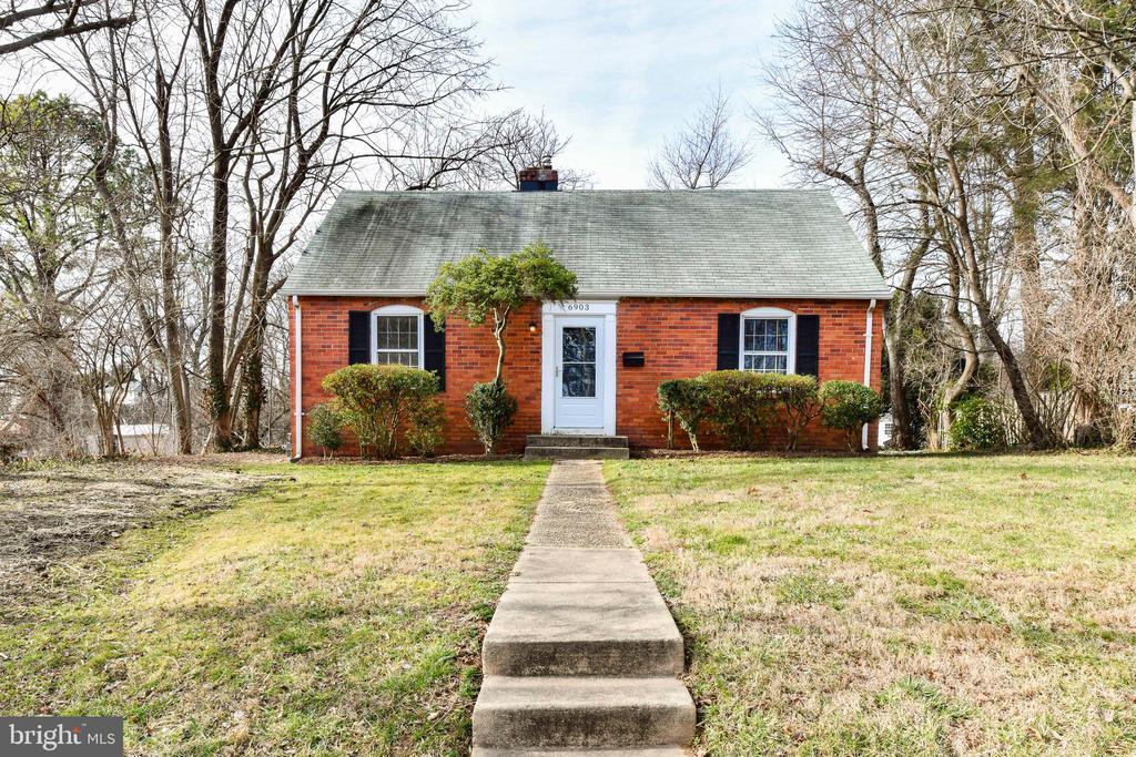 Foto principal - 6903 Kincaid Ave