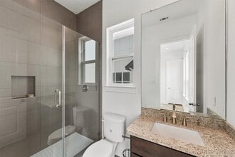 Building Photo - 3205 Baron St