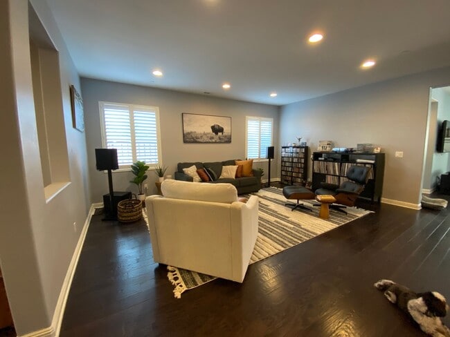 Building Photo - Spacious 5-Bedroom Luxury Home with Entertainer’s Backyard Oasis