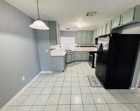 Building Photo - 14306 Moorfield Dr