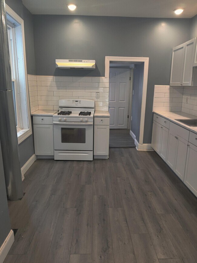 Foto del edificio - 152 N 60th St