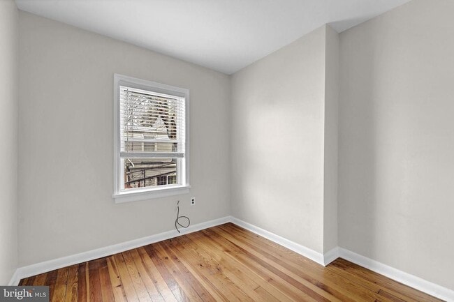 Building Photo - 1613 Laurel St