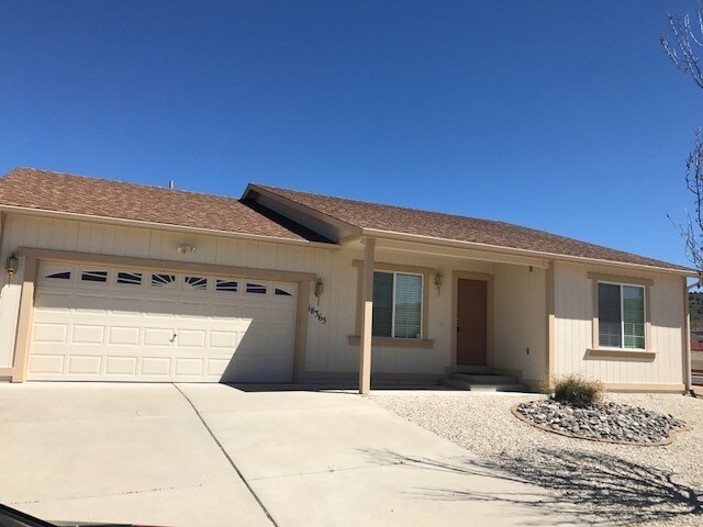 Foto principal - 18365 Whitebark Ct