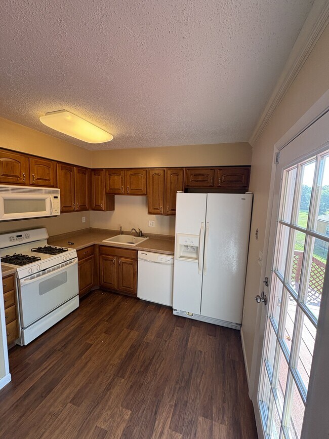 Foto del edificio - 3805 E Fitzgerald Rd
