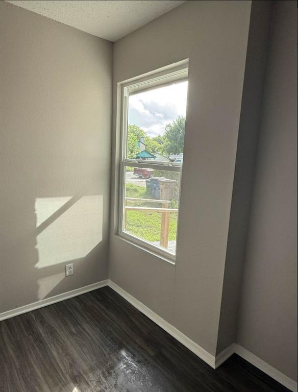 Foto del edificio - 6815 Blue Dawn Trail