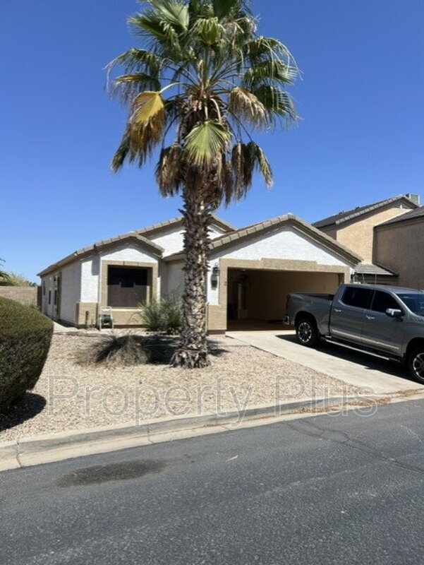 Building Photo - 24115 N Desert Dr