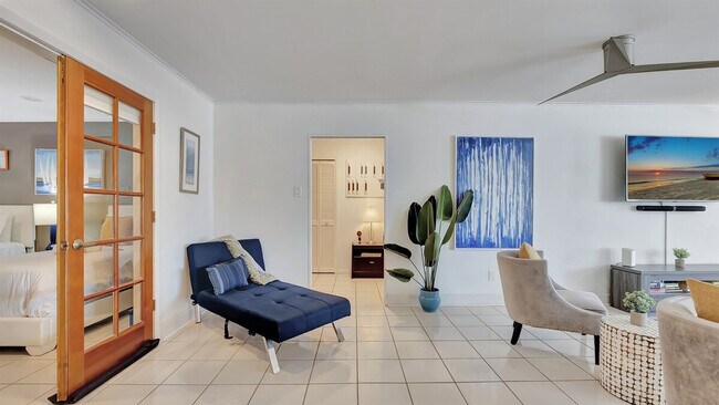 Foto del edificio - 571 94th Ave N