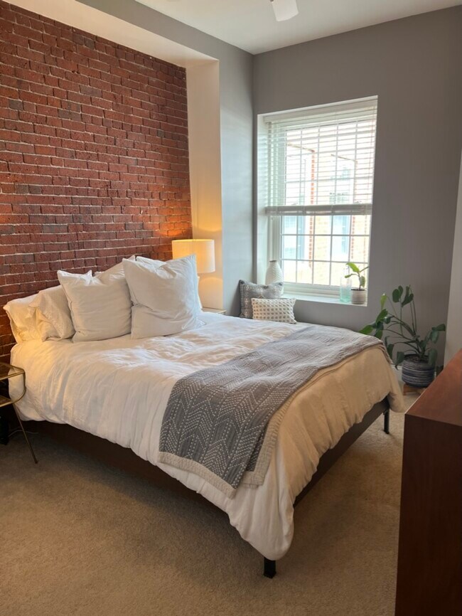 Dormitorio 1 - 66 Landing Ln