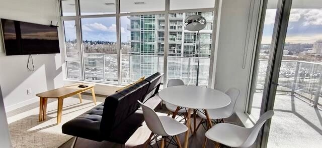 Photo du bâtiment - 2311 Beta Ave