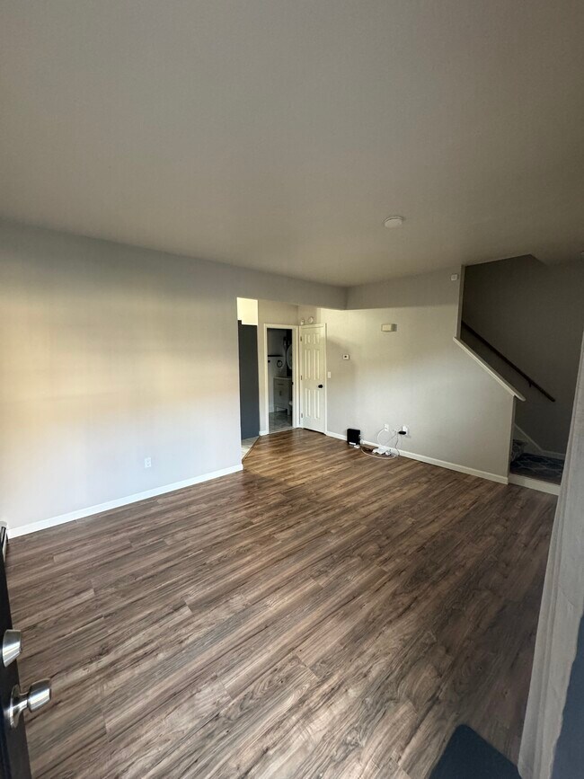 Foto del edificio - 800 Brewster St
